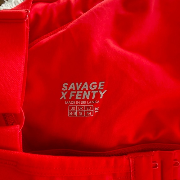 Savage X Fenty Vibrant Red Sports Bra - Picture 4 of 8